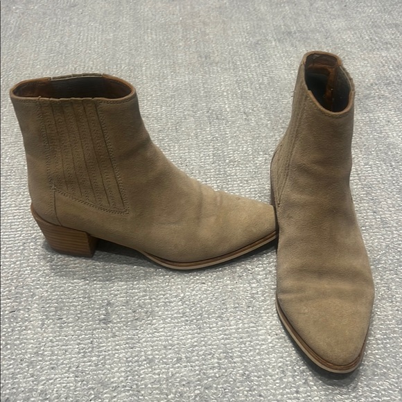 Rag and bone chelsea suede booties size 9.5 - Picture 1 of 10